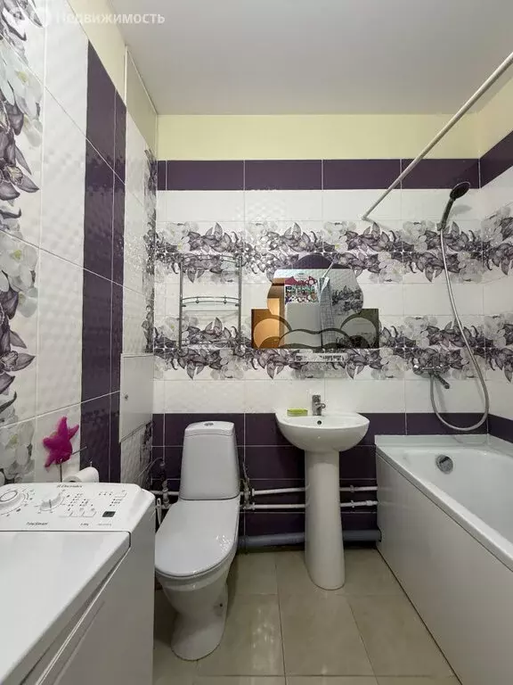 1-комнатная квартира: Екатеринбург, улица Степана Разина, 107Ак2 (43.6 ... - Фото 1