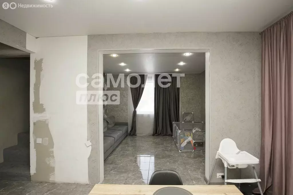 Дом в посёлок Комиссарово, Двинская улица, 89А (169.2 м) - Фото 1