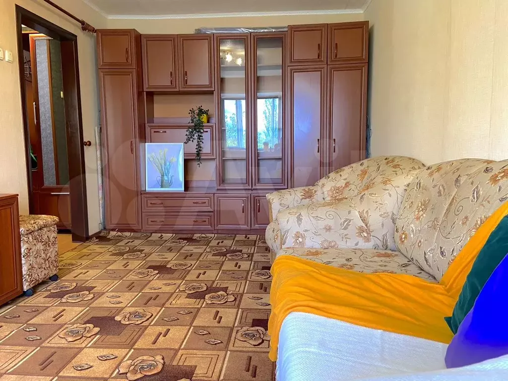 1-к. квартира, 38 м, 4/5 эт. - Фото 1