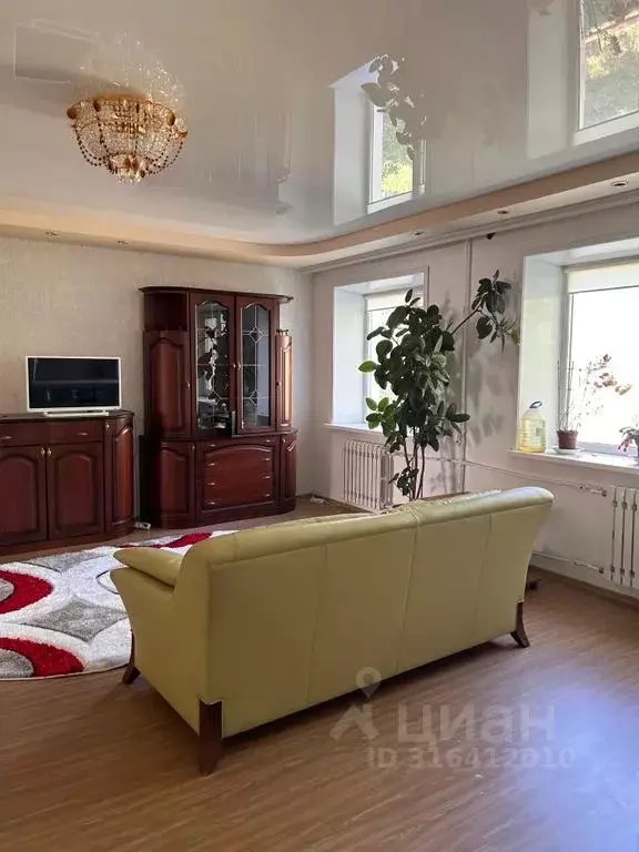 2-к кв. Саха (Якутия), Алдан ул. Гагарина, 29 (60.0 м) - Фото 0
