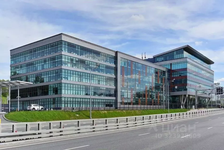 Офис в Москва Минская ул., 2Ж (1506 м) - Фото 1