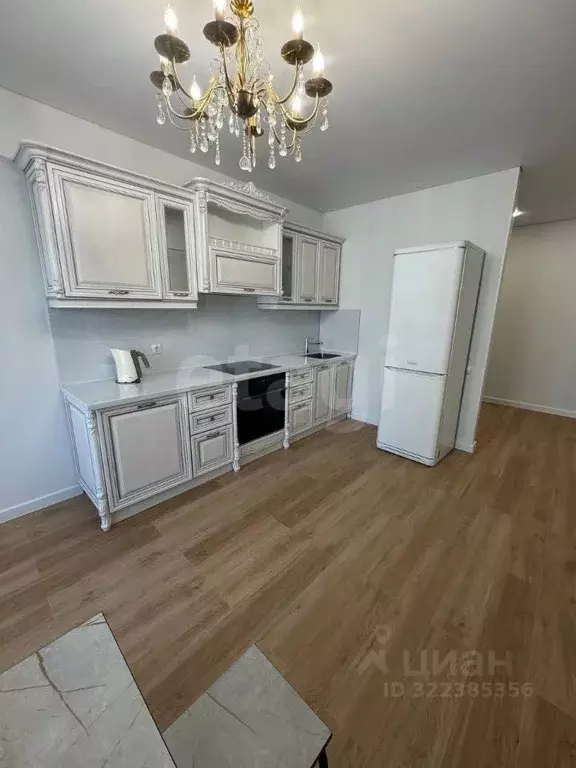 2-к кв. Тюменская область, Тюмень Новгородская ул., 20 (66.0 м) - Фото 1