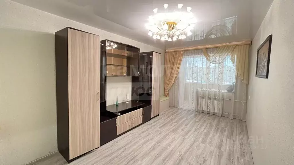 2-к кв. Оренбургская область, пос. Саракташ ул. Мира, 201 (52.3 м) - Фото 1