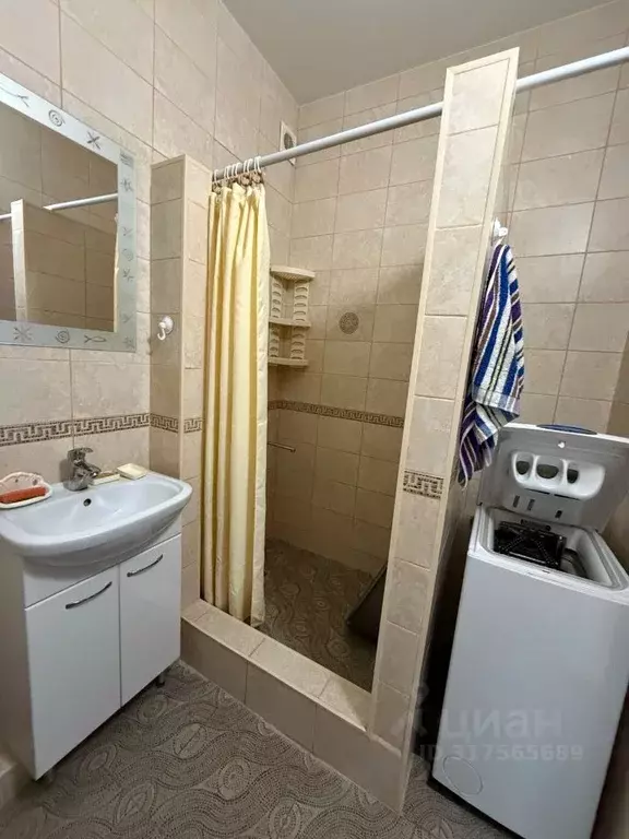 1-к кв. Крым, Симферополь ул. Битакская, 17Б (46.0 м) - Фото 0