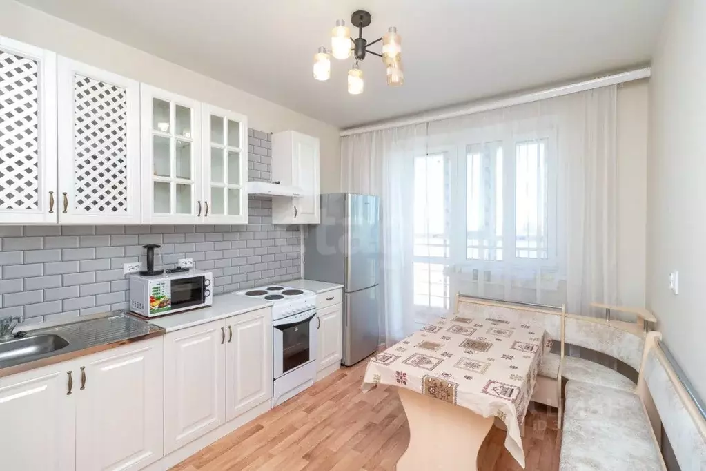 1-к кв. Тюменская область, Тюмень ул. Газопромысловая, 8 (37.5 м) - Фото 1