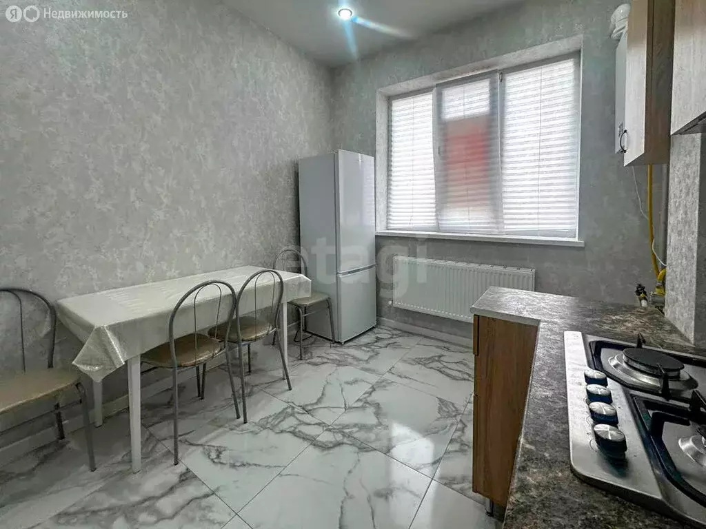 1-комнатная квартира: Нальчик, район Горная, Солнечная улица, 10к1 ... - Фото 2