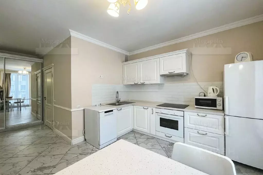 2-к кв. Санкт-Петербург Кременчугская ул., 13к2 (60.0 м) - Фото 1