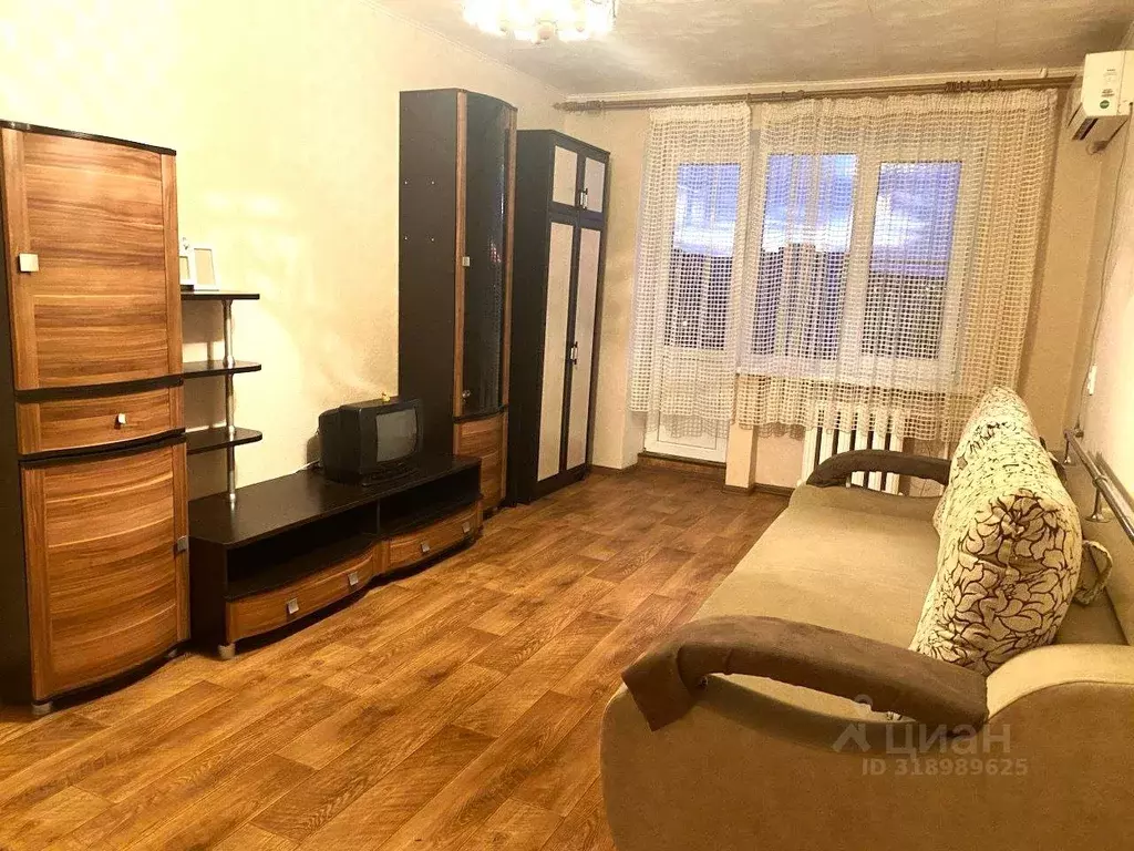 1-к кв. Волгоградская область, Волгоград Пролетарская ул., 53 (28.8 м) - Фото 1