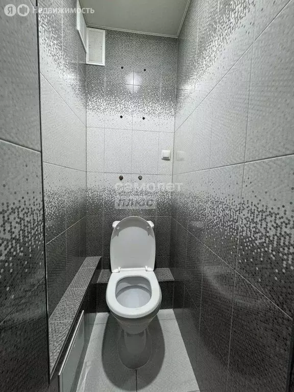 3-комнатная квартира: Чебоксары, Университетская улица, 29 (65.3 м) - Фото 2