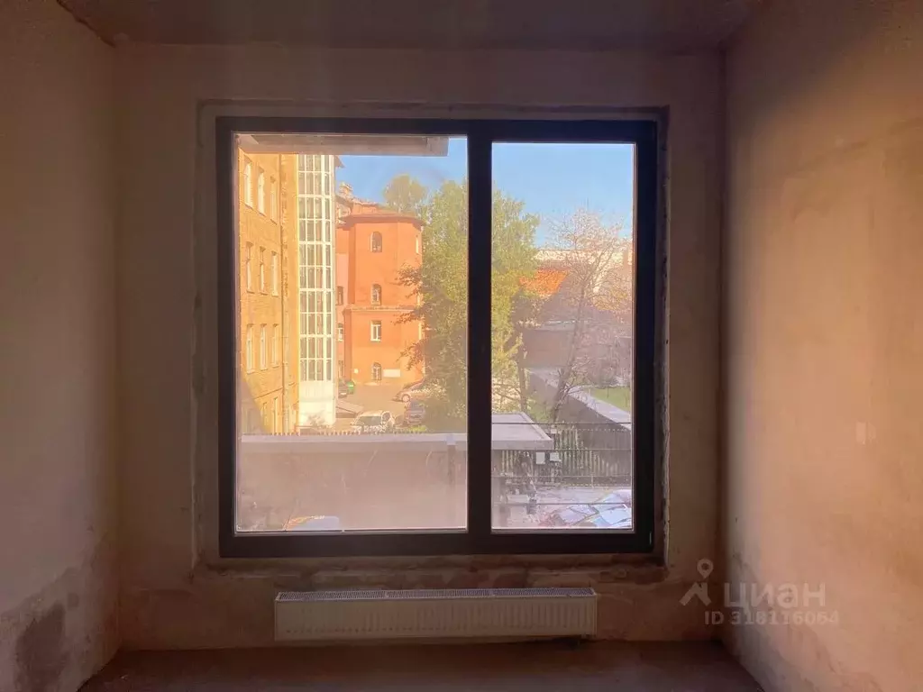 2-к кв. Санкт-Петербург ул. Чапаева, 17к2 (69.7 м) - Фото 0