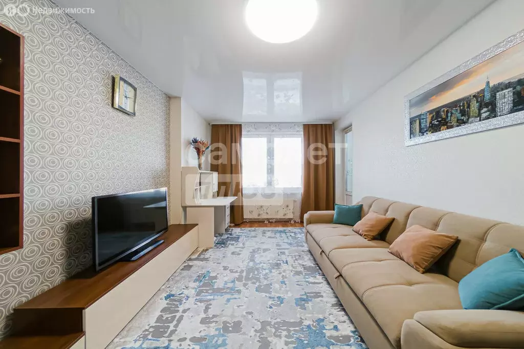 3-комнатная квартира: Екатеринбург, улица Вильгельма де Геннина, 47 ... - Фото 1