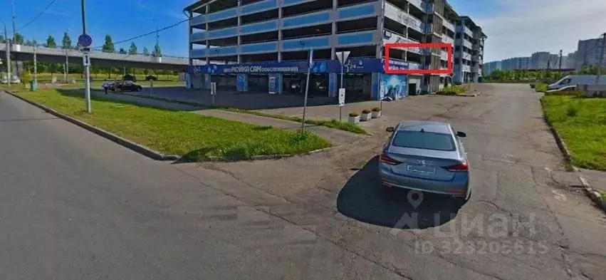 Гараж в Москва ул. Маршала Савицкого, 4 (11 м) - Фото 2