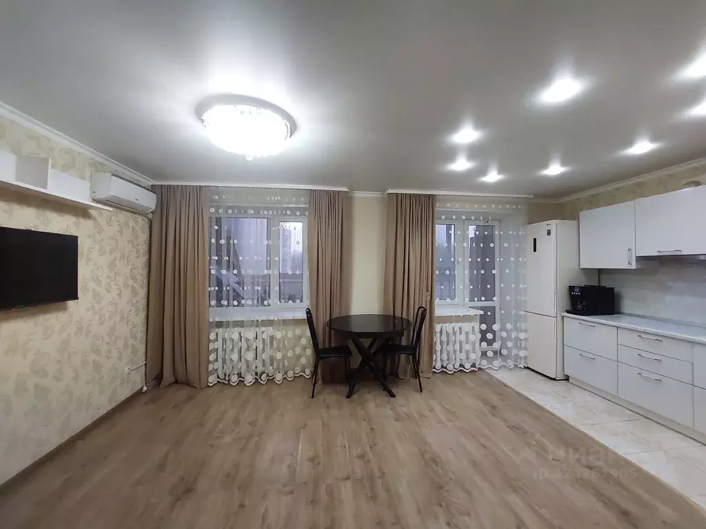 3-к кв. Башкортостан, Уфа ул. Сун-Ят-Сена, 11 (70.0 м) - Фото 1