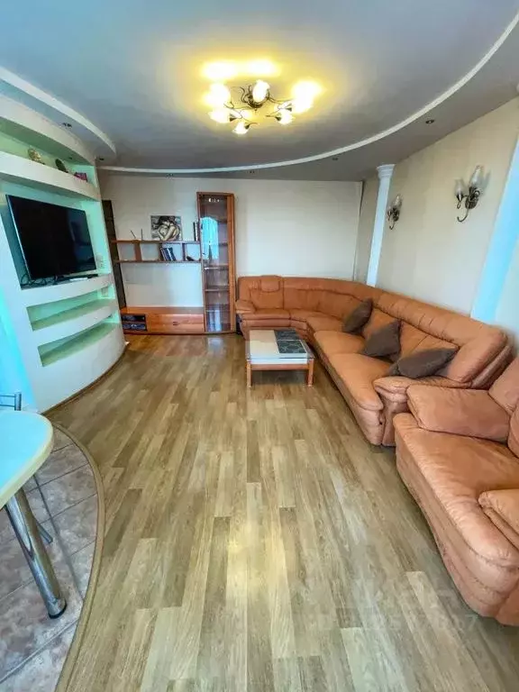 2-к кв. Приморский край, Владивосток ул. Морозова, 9 (55.0 м) - Фото 0