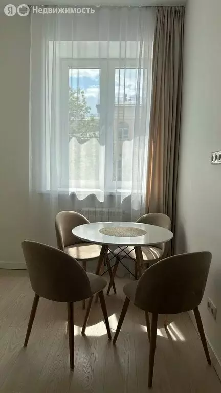 3-комнатная квартира: Москва, Усачёва улица, 29к7 (68.5 м) - Фото 1