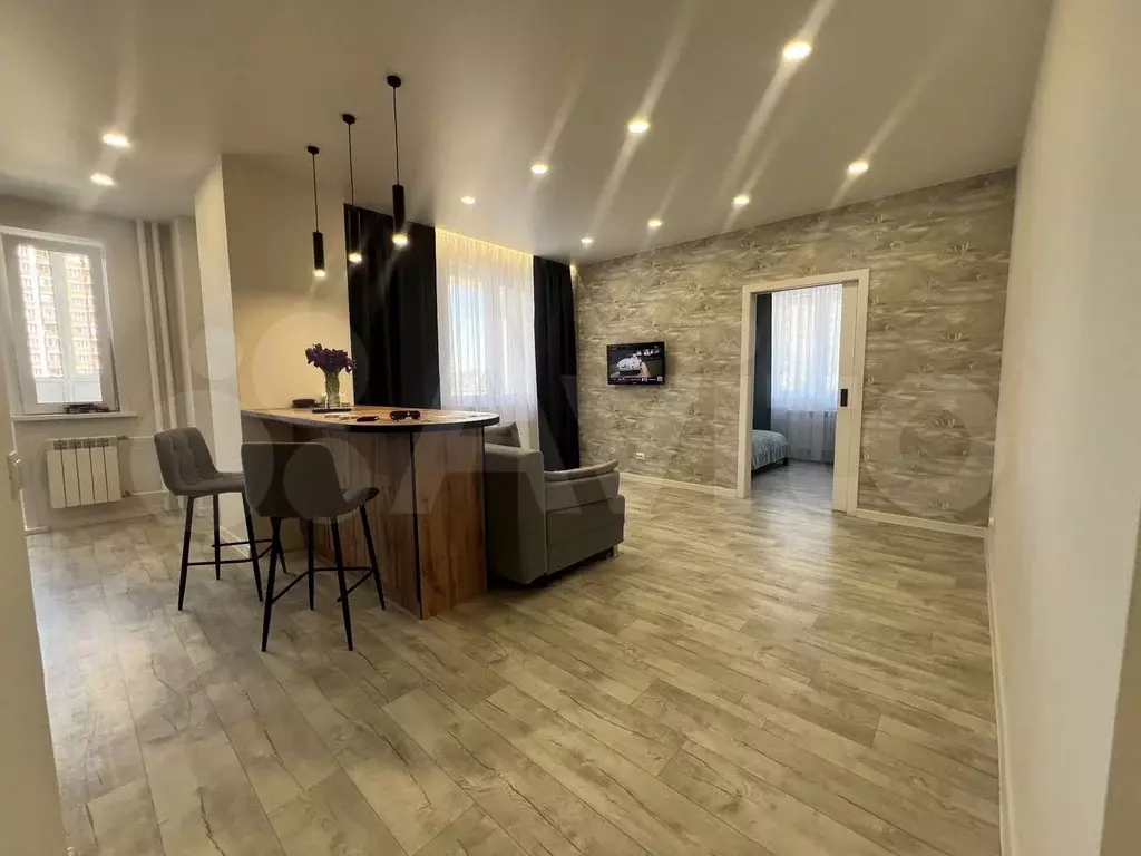 2-к. квартира, 45 м, 3/25 эт. - Фото 0