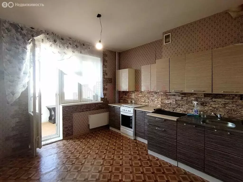 3-комнатная квартира: Старый Оскол, микрорайон Степной, 7 (84 м) - Фото 1