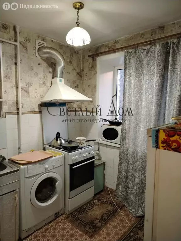 2-комнатная квартира: Чернушка, Юбилейная улица, 24 (44.6 м) - Фото 2