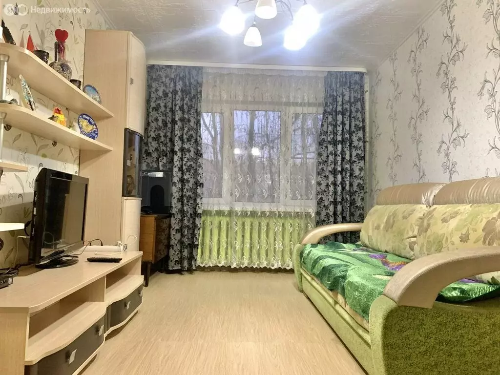 Квартира-студия: Великий Новгород, Октябрьская улица, 6к1 (43 м) - Фото 0