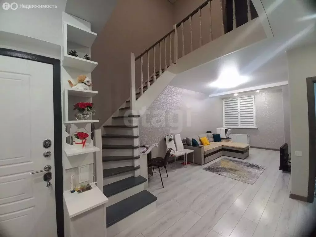 3-комнатная квартира: Симферопольский район, Мирновское сельское ... - Фото 1