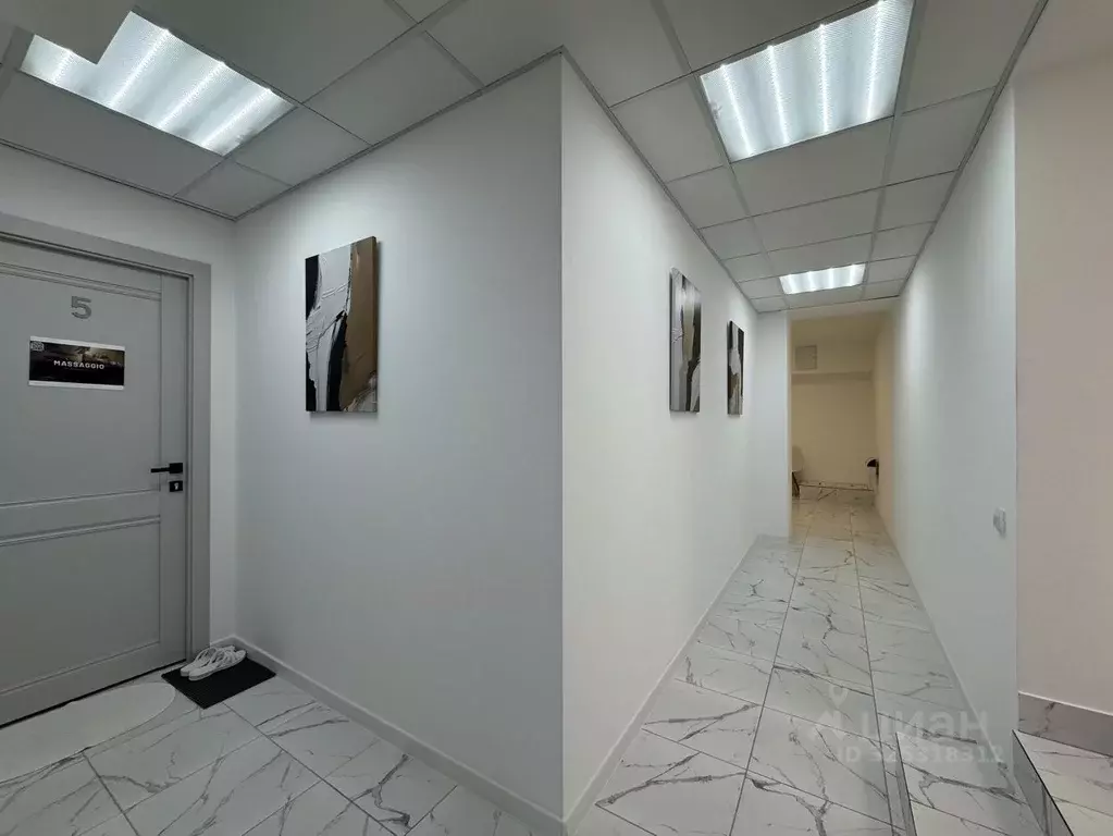 Помещение свободного назначения в Кировская область, Киров ул. ... - Фото 1