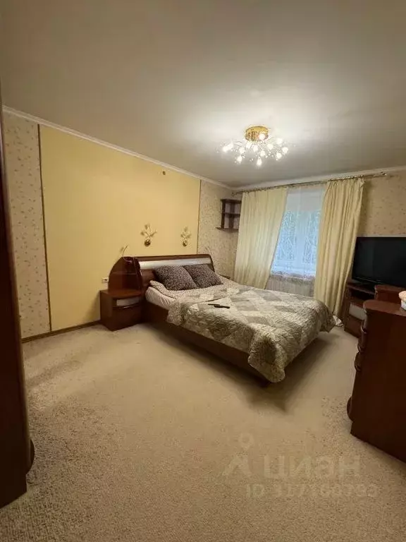 3-к кв. Смоленская область, Смоленск ул. Кирова, 28А (94.0 м) - Фото 0