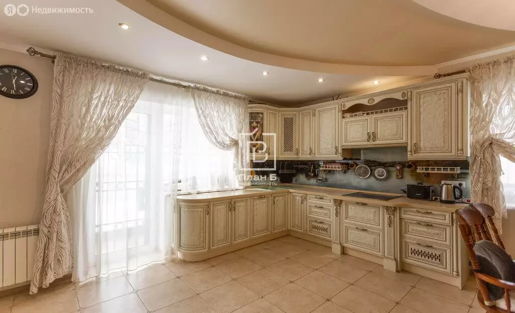 3-комнатная квартира: Калуга, улица Тельмана, 33 (100 м) - Фото 0