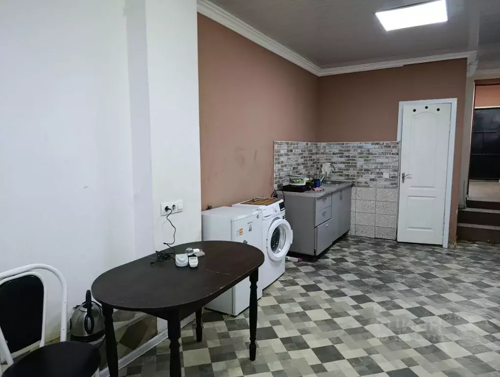 Помещение свободного назначения в Крым, Ялта ул. Володарского, 10 (37 ... - Фото 2