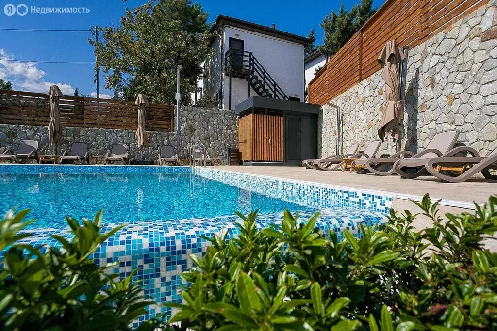 Дом в Республика Крым, муниципальный округ Алушта, село Виноградное, ... - Фото 2