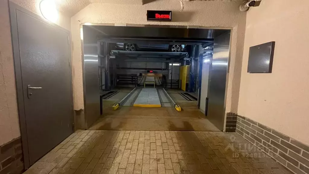 Гараж в Санкт-Петербург 15-я Васильевского острова линия, 84 (15 м) - Фото 2