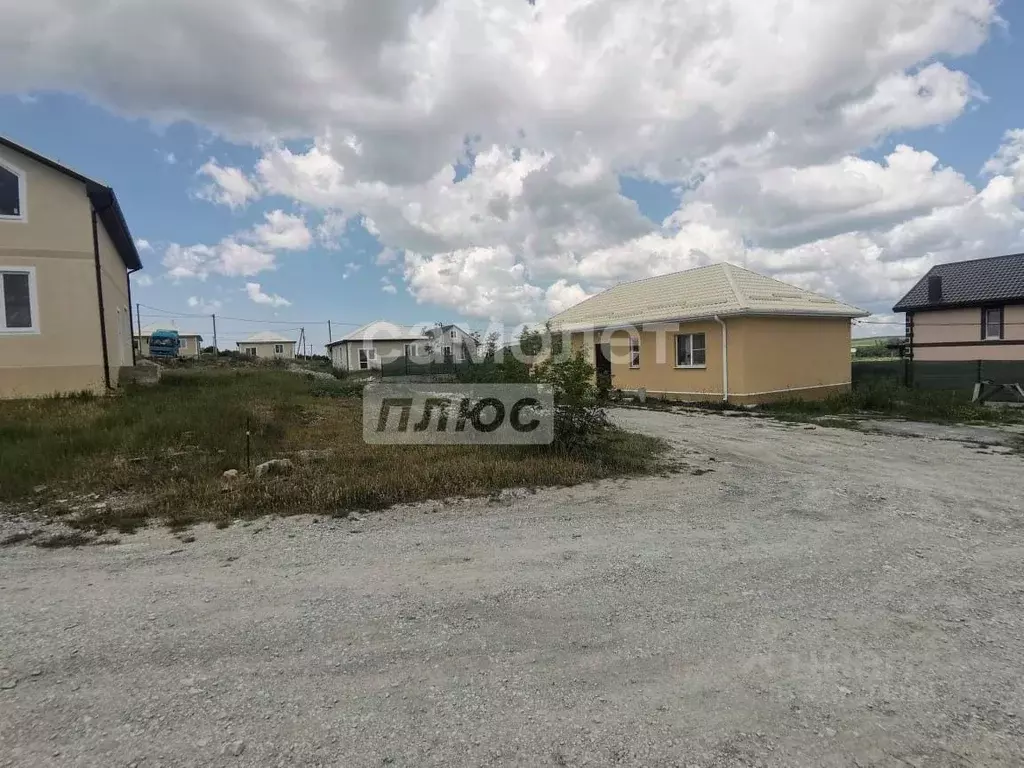 Участок в Краснодарский край, Новороссийск городской округ, Раевская ... - Фото 0