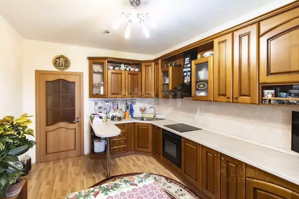 2-к кв. Тюменская область, Тюмень Харьковская ул., 59А (92.0 м) - Фото 1