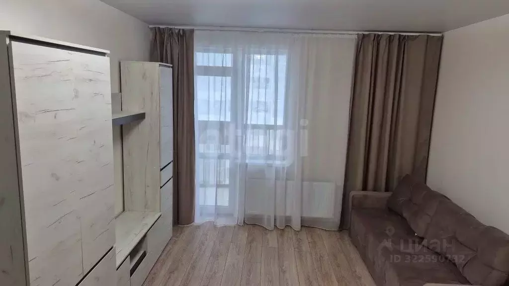 Студия Свердловская область, Екатеринбург ул. Краснолесья, 108/3 (28.0 ... - Фото 1