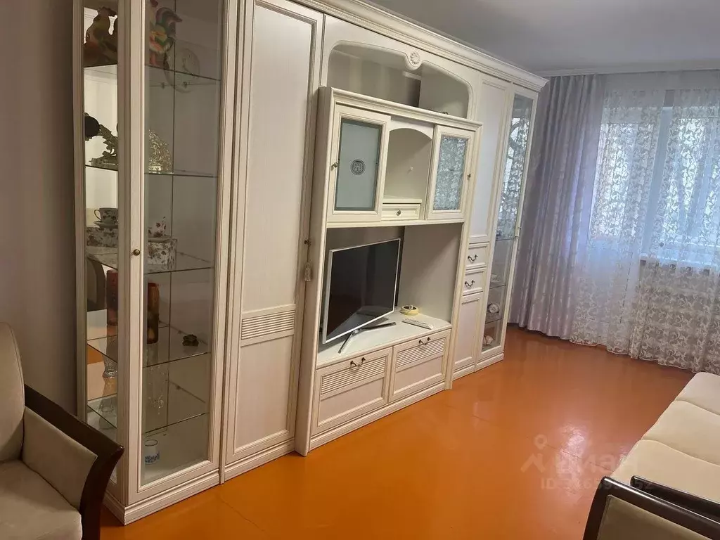 2-к кв. Татарстан, Альметьевск ул. Гафиатуллина, 18 (45.0 м) - Фото 0
