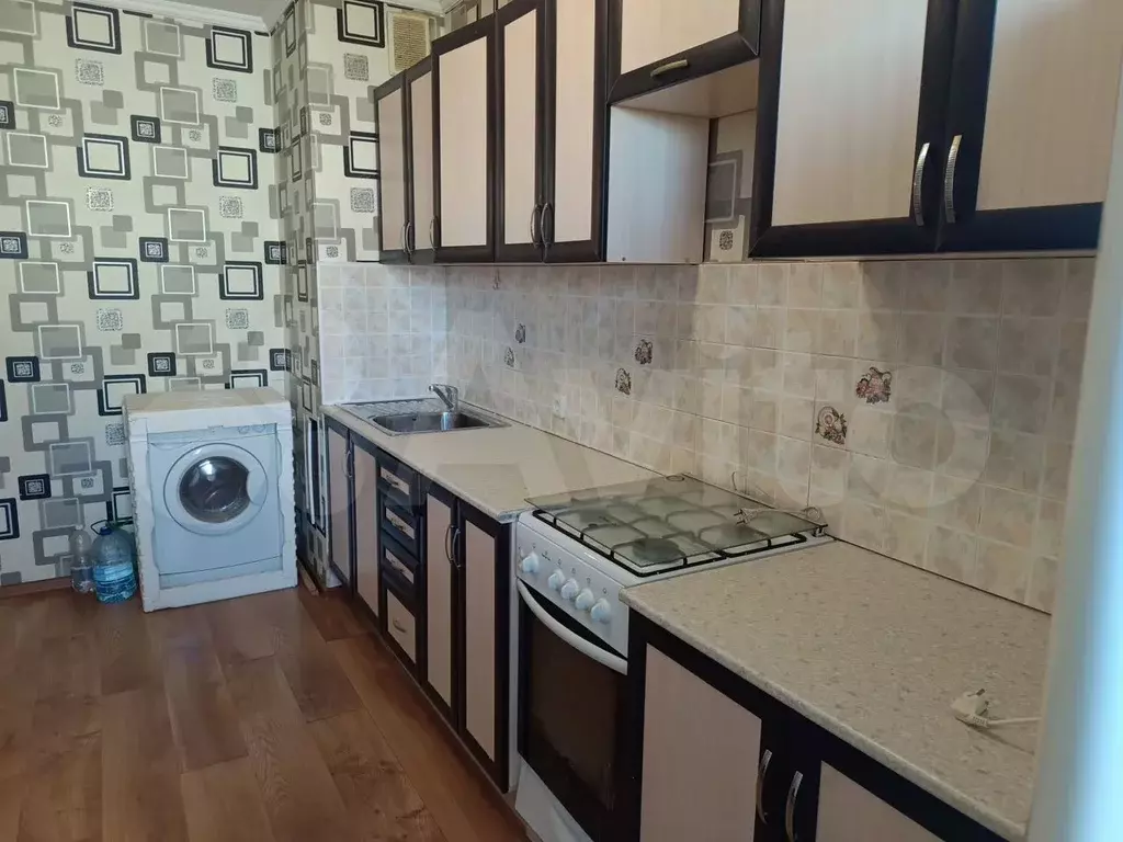 2-к. квартира, 60 м, 4/6 эт. - Фото 0