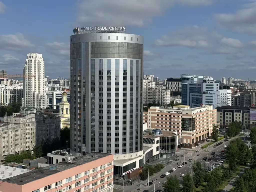 Офис в Свердловская область, Екатеринбург ул. Куйбышева, 44А/1 (1000 ... - Фото 1