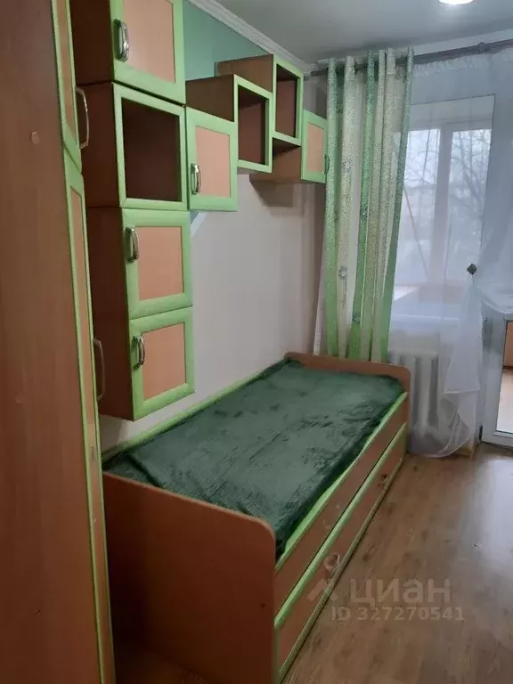 3-к кв. Крым, Симферополь ул. Железнодорожная, 10 (45.0 м) - Фото 2