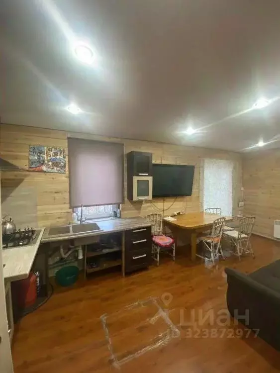 Дом в Иркутская область, Иркутский муниципальный округ, Листвянка рп ... - Фото 2