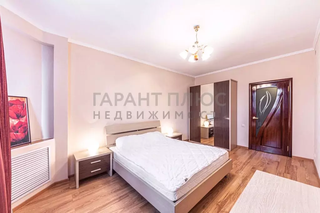 2-к кв. Липецкая область, Липецк Кузнечная ул., 10 (72.0 м) - Фото 1