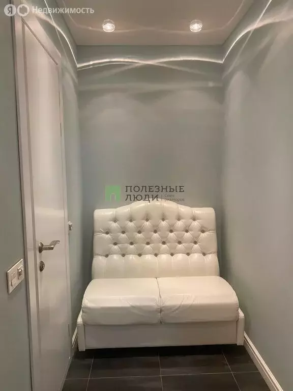 4-комнатная квартира: Ижевск, улица 10 лет Октября, 27 (101.2 м) - Фото 2