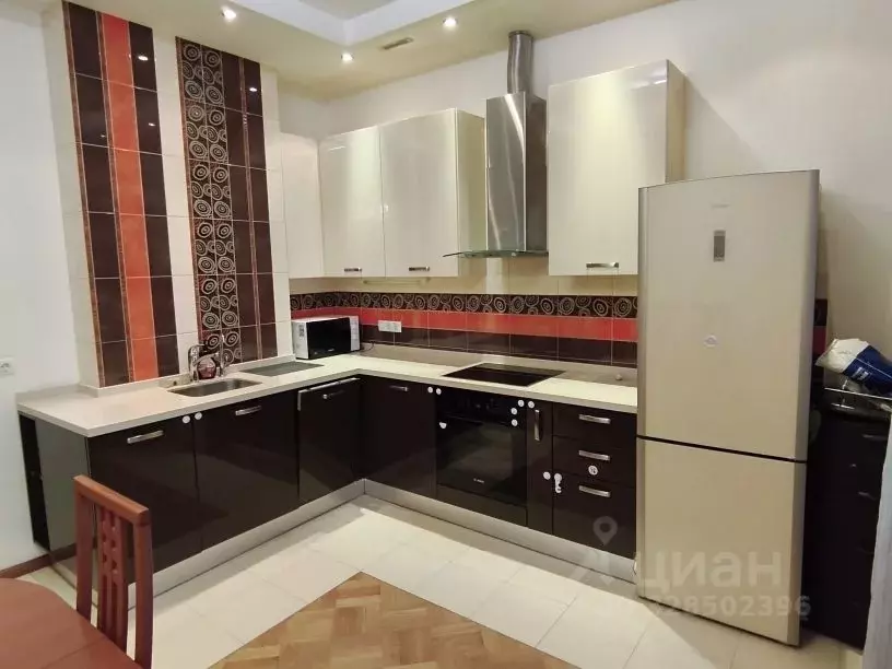 2-к кв. Санкт-Петербург 10-я Васильевского острова линия, 17к2 (75.0 ... - Фото 1