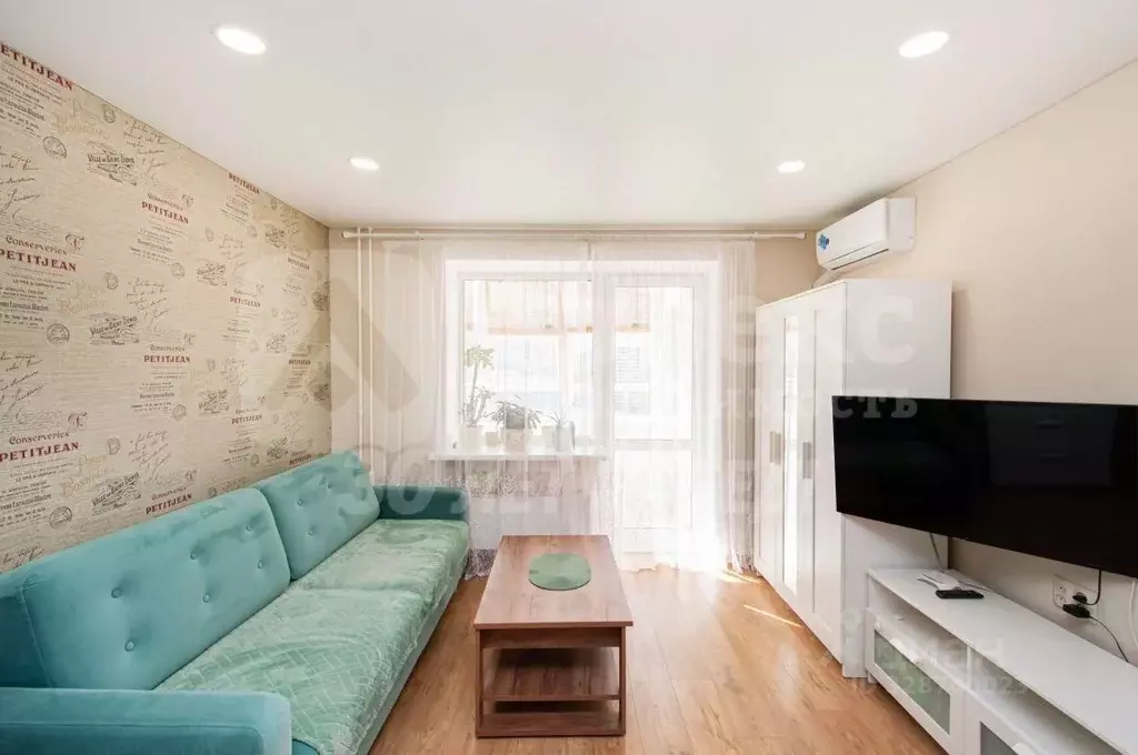 1-к кв. Тюменская область, Тюмень ул. Ю.-Р.Г. Эрвье, 14к1 (39.6 м) - Фото 1