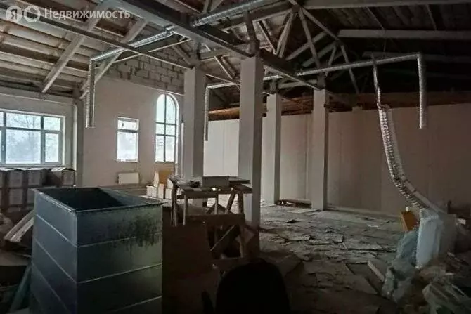 Помещение свободного назначения (238 м) - Фото 0