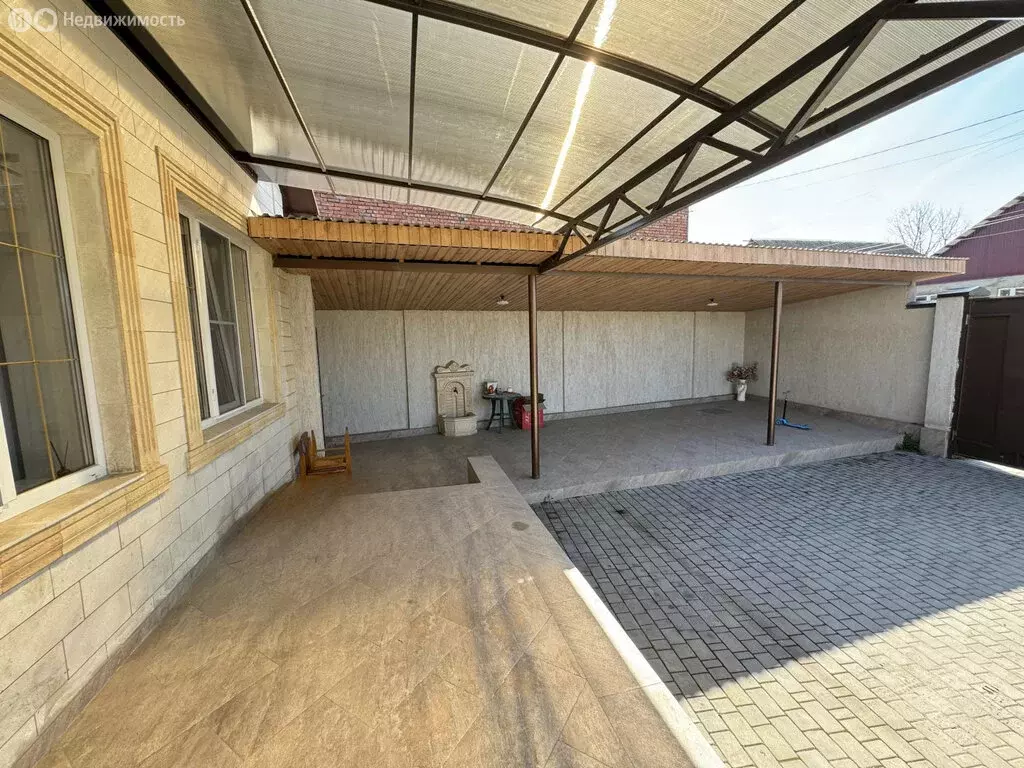 Дом в посёлок городского типа Заводской, улица 11-я Линия (100 м) - Фото 2