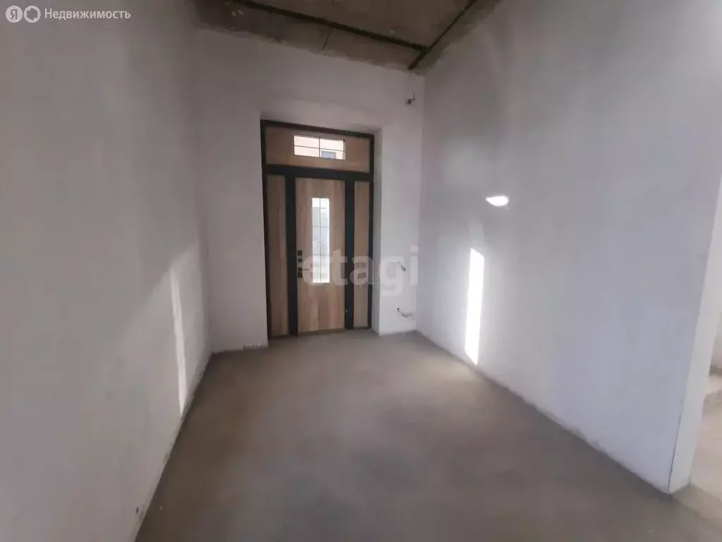 Дом в Новороссийск, улица Александра Кожевникова (283.6 м) - Фото 0