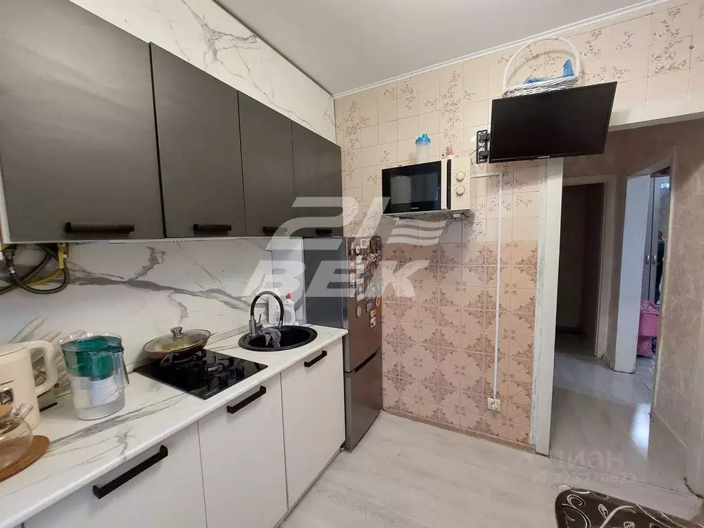 2-к кв. Курская область, Курск ул. Менделеева, 17 (45.4 м) - Фото 2