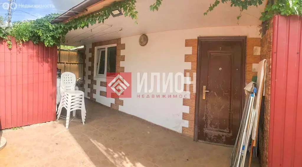 Дом в Солнечная Долина, Черноморская улица (15 м) - Фото 1