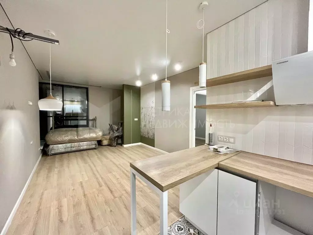 2-к кв. Тюменская область, Тюмень ул. Ю.-Р.Г. Эрвье, 38 (85.0 м) - Фото 1