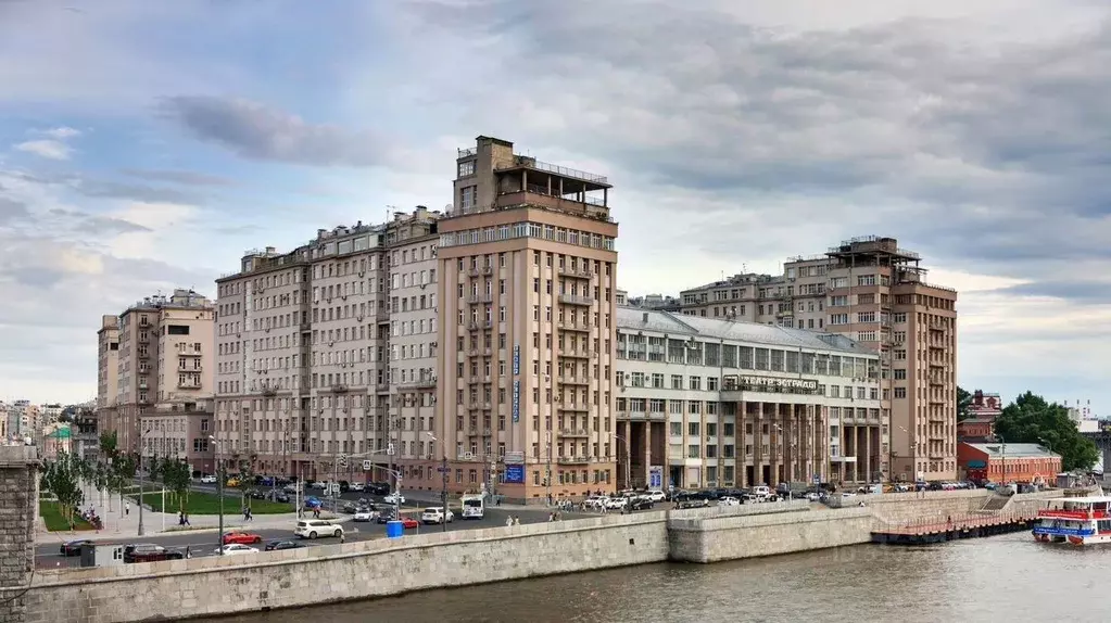 2-к кв. Москва ул. Серафимовича, 2 (100.0 м) - Фото 1