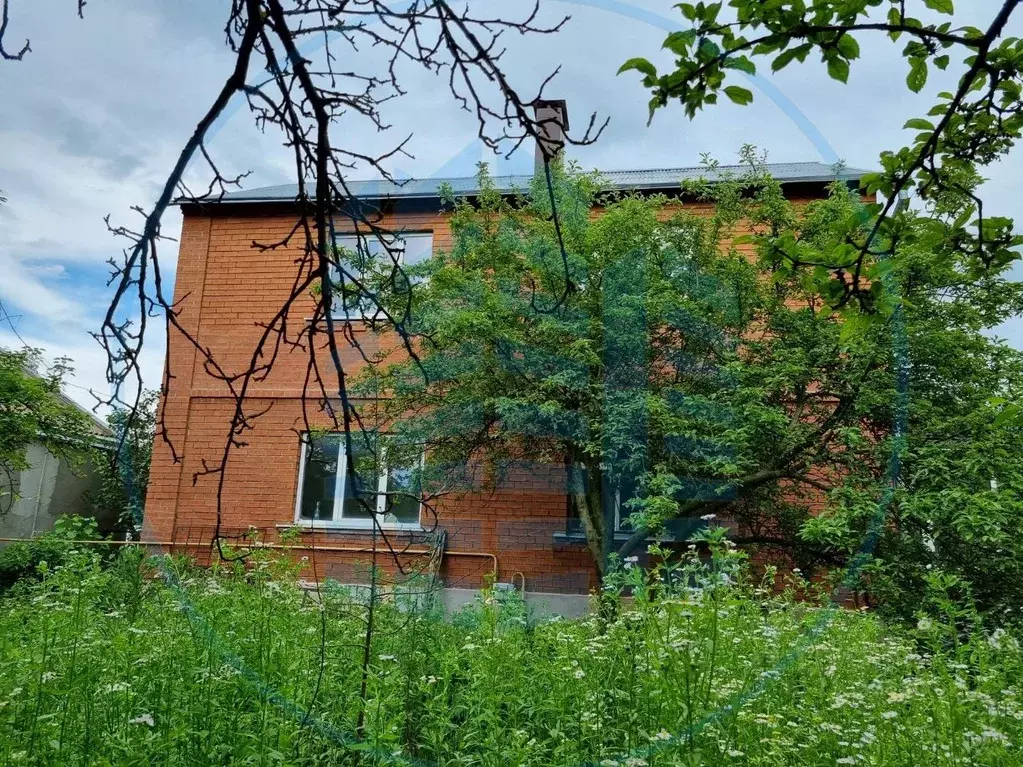 Дом в Ставропольский край, Ессентуки Березовая ул. (322 м) - Фото 1